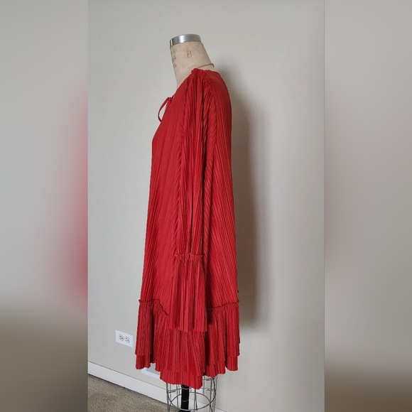NWOT FREE People pleated dress - Picture 5 of 13